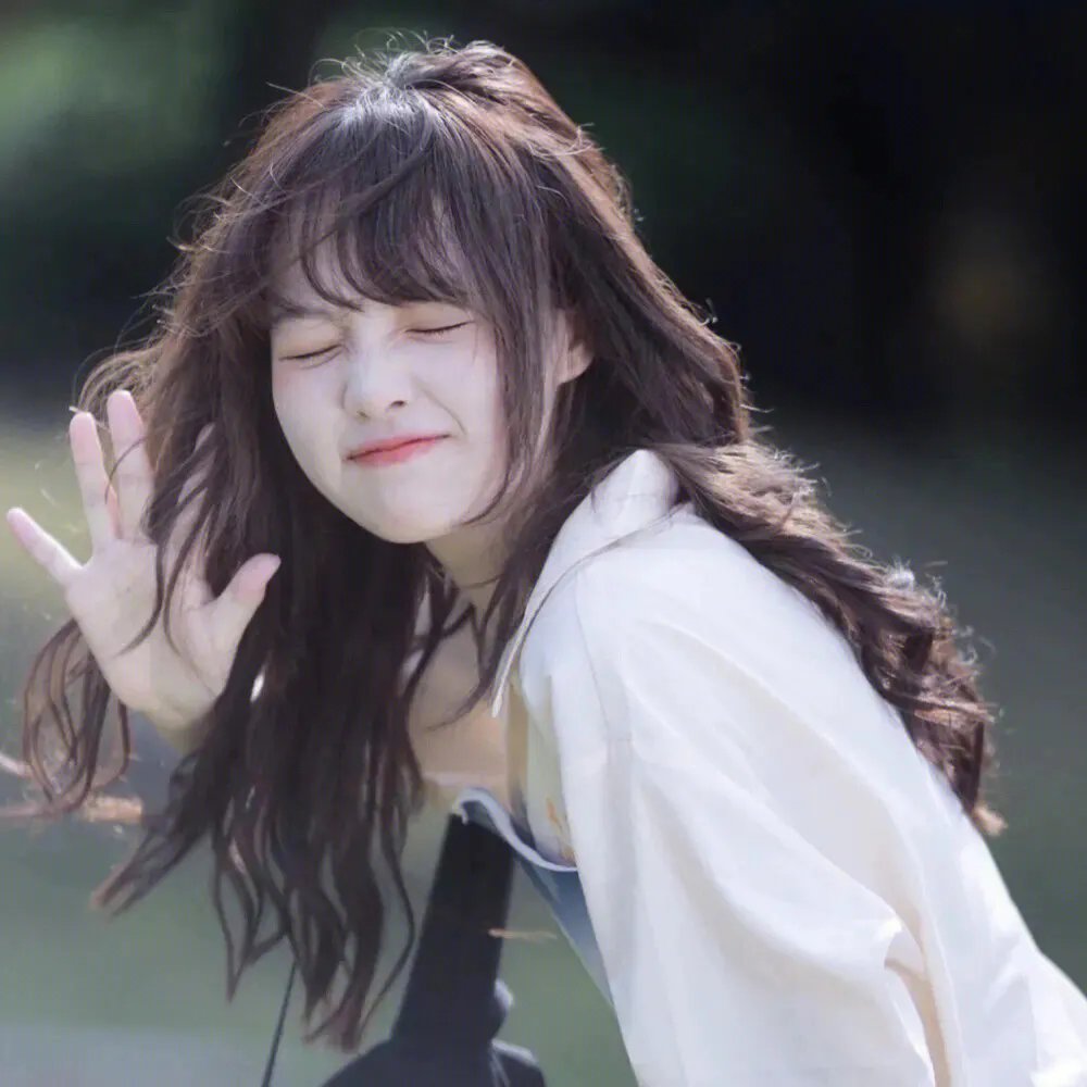 穿越古代我成了废物王爷