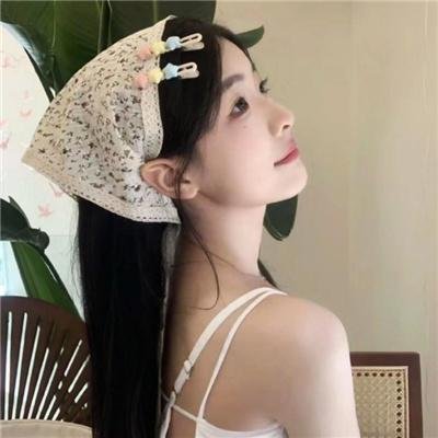 夹缝中活着，小春